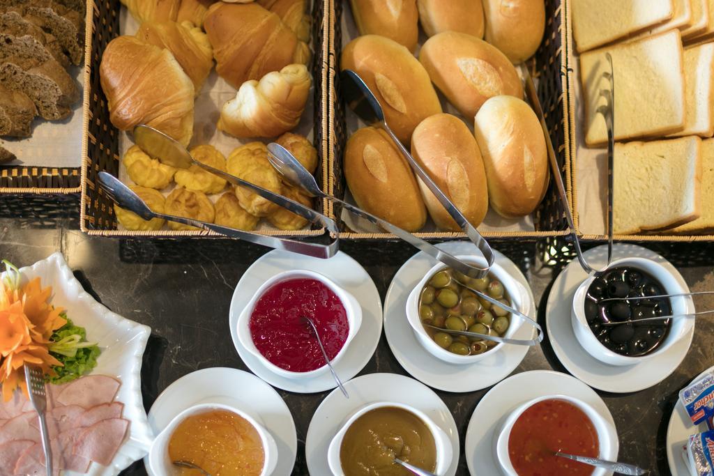 Serene Boutique & 4* Hanoi