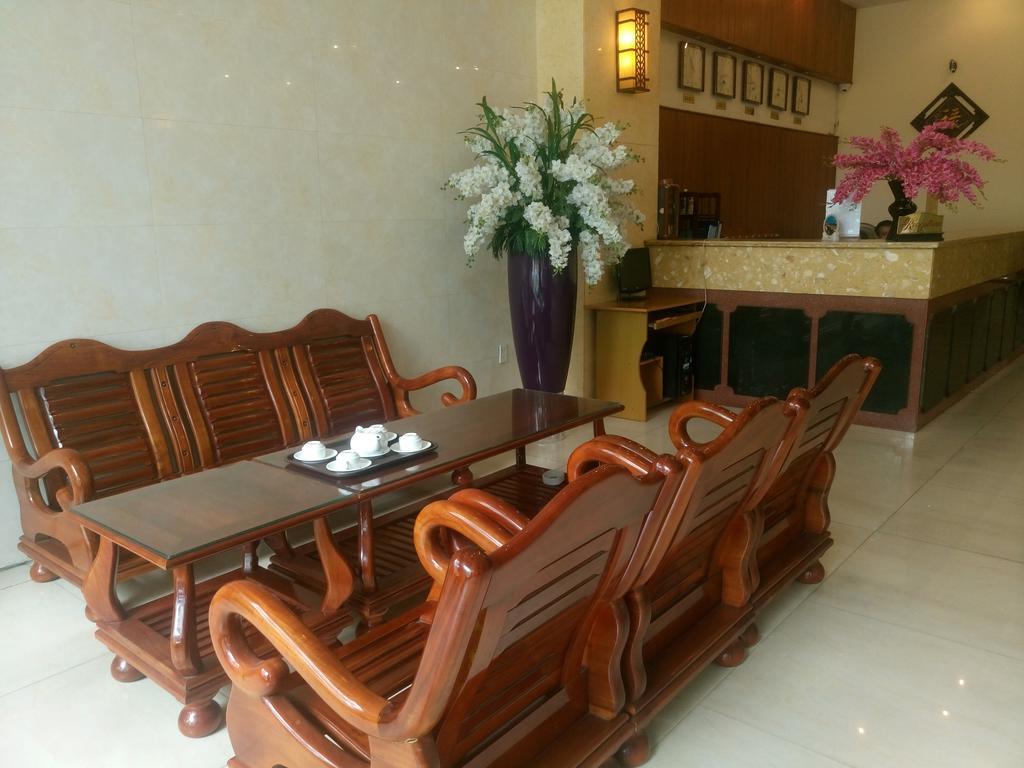 Queen Hotel Da Nang