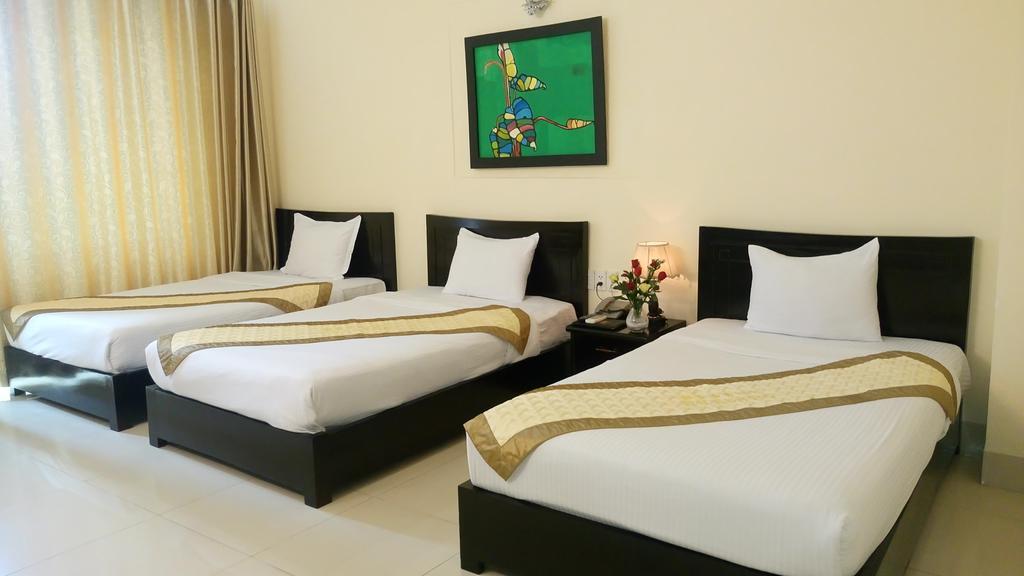 Queen Hotel