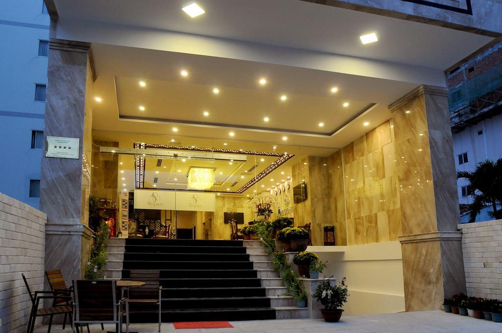 Hotel Db 4*