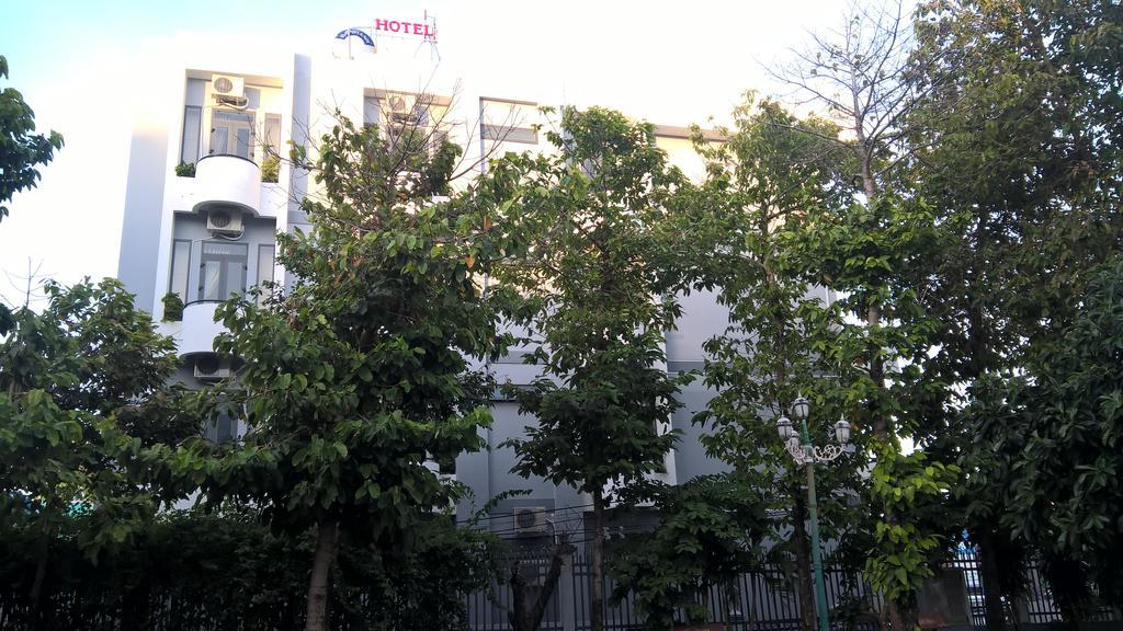 Hotel Lien Thong