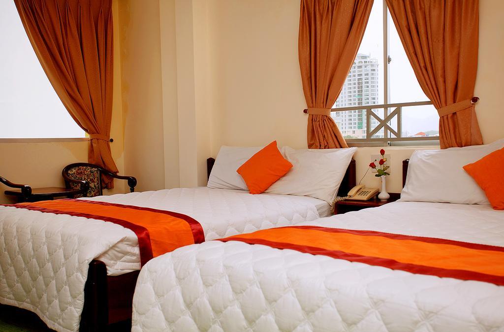 Sun Flower Hotel 2*
