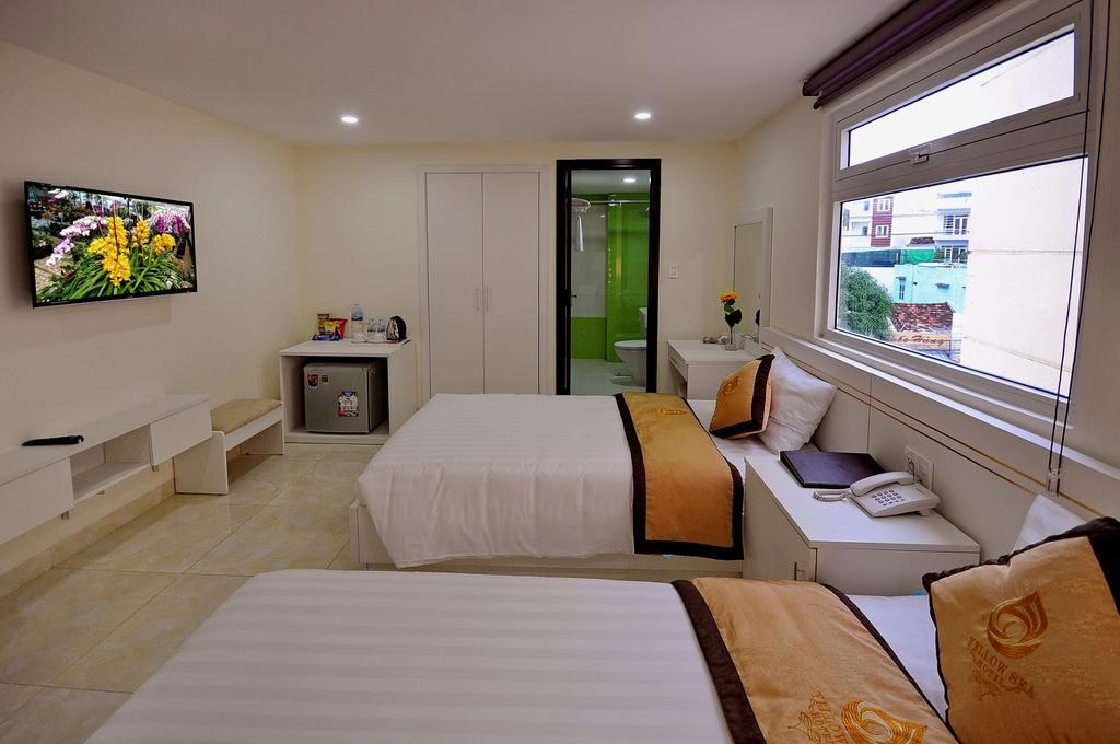 Hotel Yellow Sea 3*