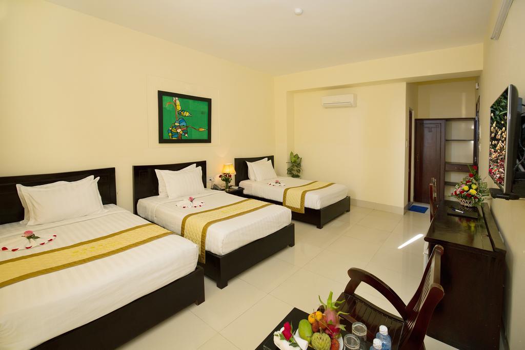 Hotel Queen