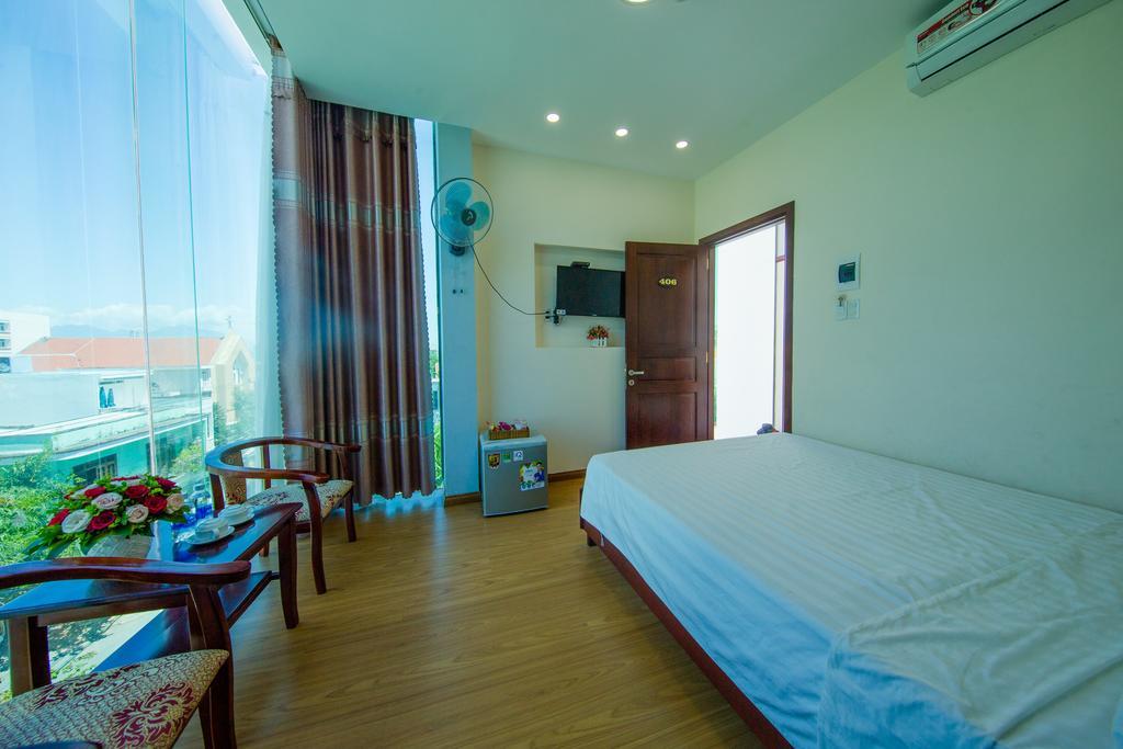 Hung Tuyen Hotel 2*