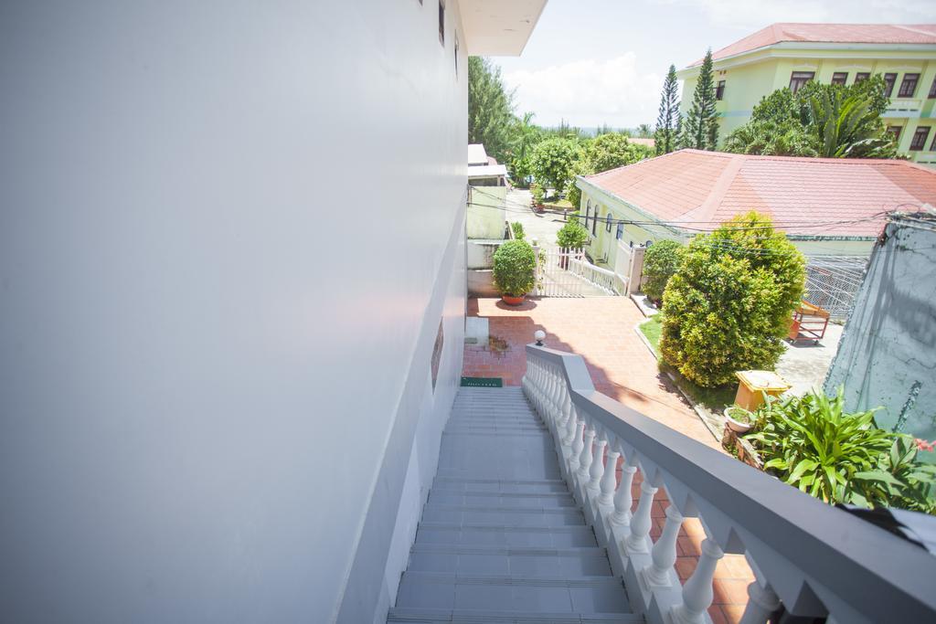 T90 Hotel