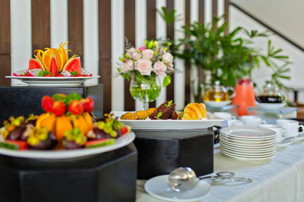 Khu nghỉ mát Hội An Beach Resort