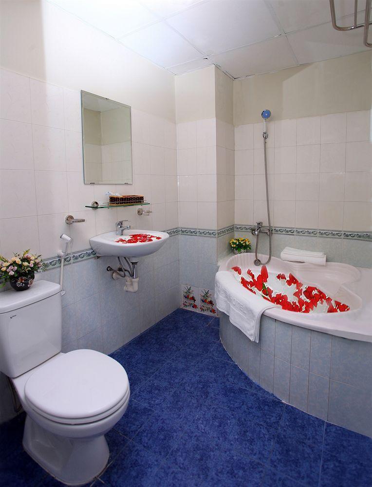 Pho Bien Hotel