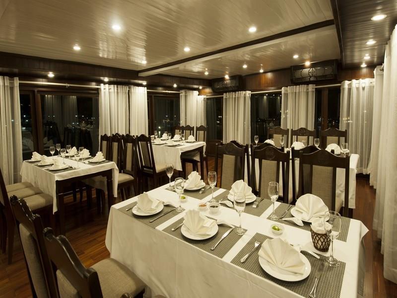 Halong Phoenix Cruiser 