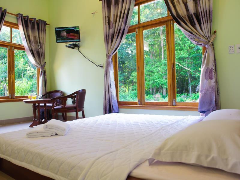 Resort Tang Thanh Phat 2*