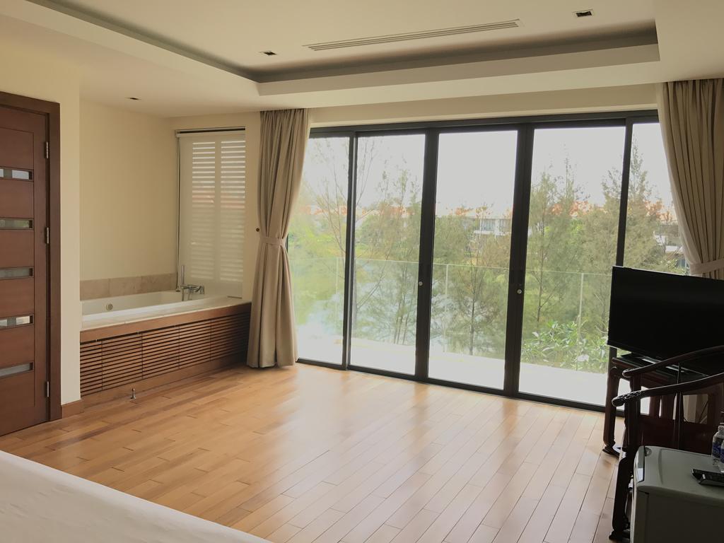 3 Bedrooms With Private Pool