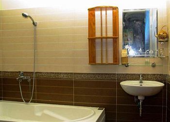 Shena Hotel