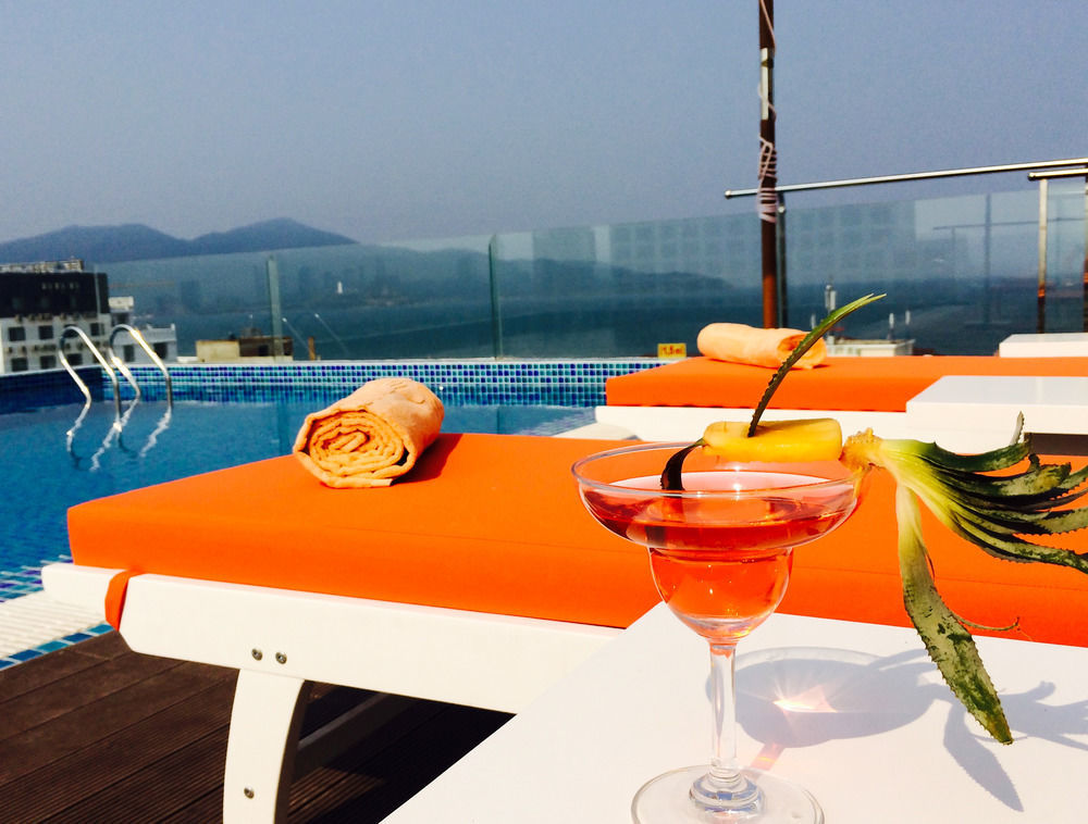 Helios Boutique & 4*