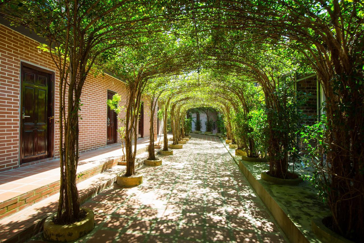 Countryside Garden & Bar Khu nghỉ mát 3*
