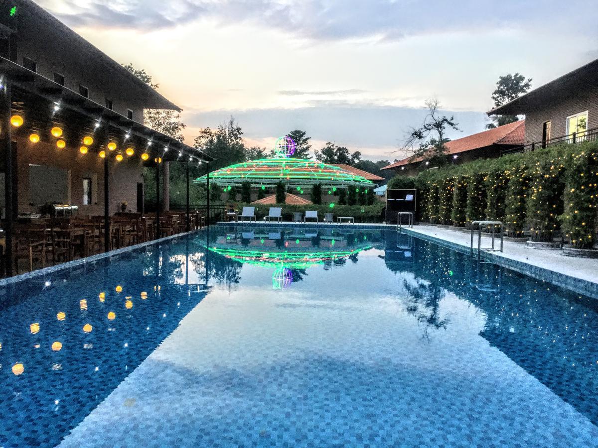 Countryside Garden & Bar Khu nghỉ mát 3*