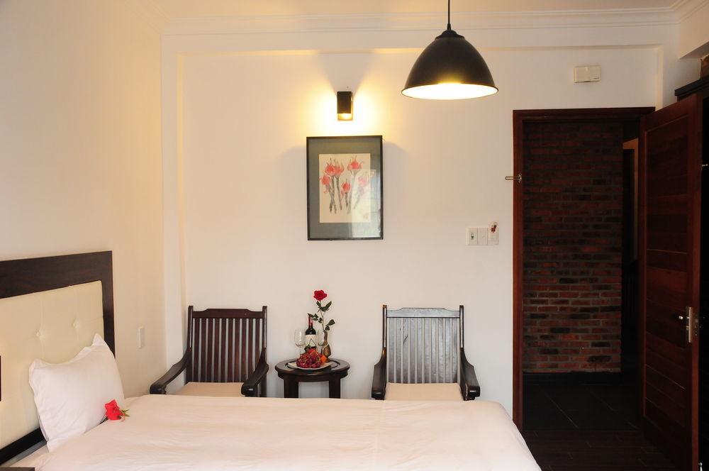 Calm House Hotel Hoi An 1 Hotel