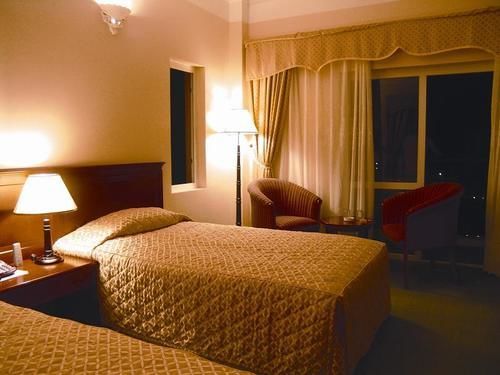 Crown Hotel Ha Long