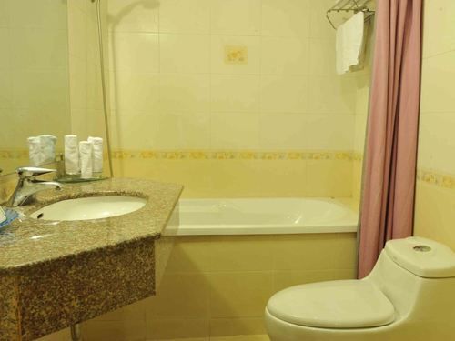 Crown 3* Ha Long