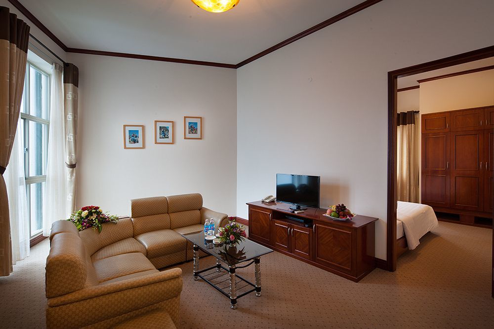 Hotel Cwd 3*