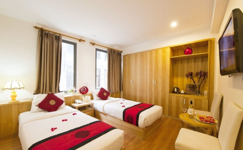 Romance Hotel 3*