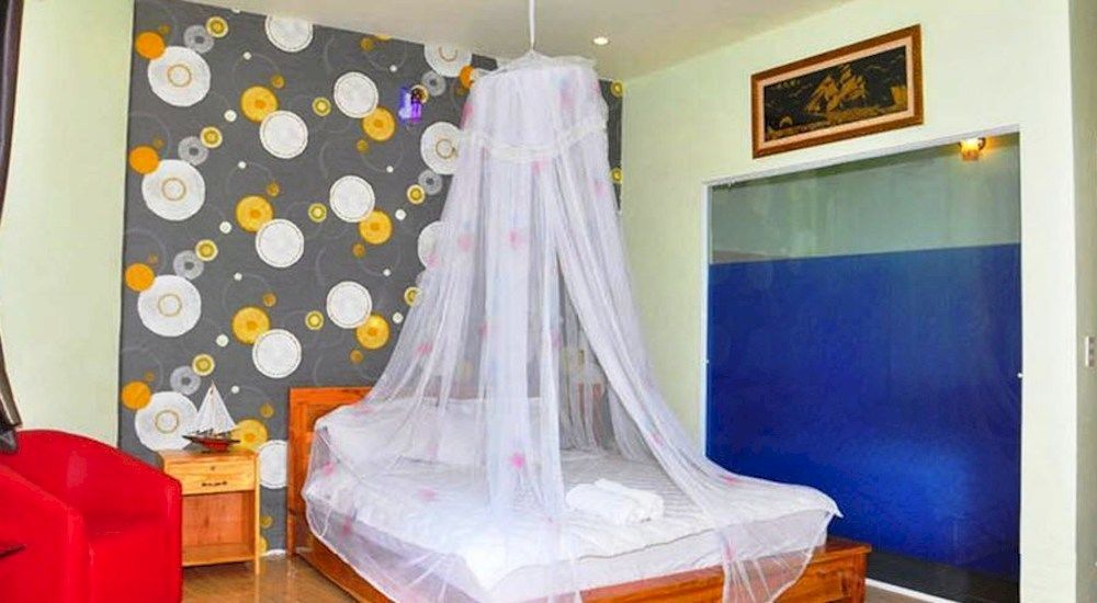 Shena Hotel