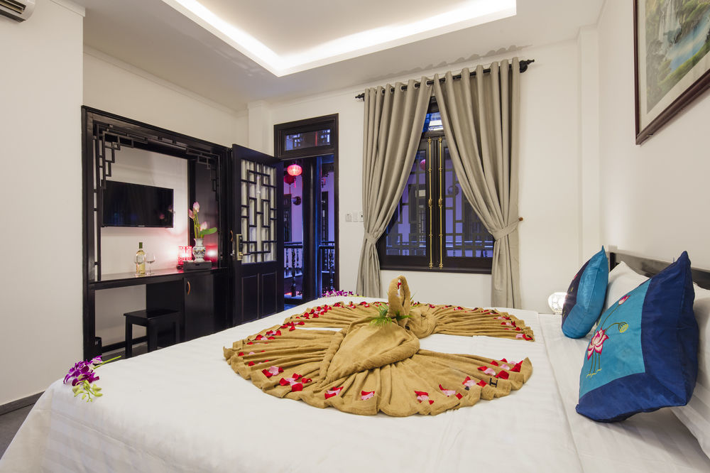 Phu House Hostel