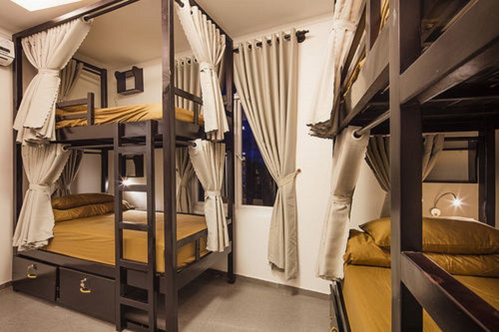 Phu House Hostel