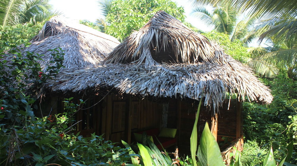 Freedomland Phu Quoc 2*