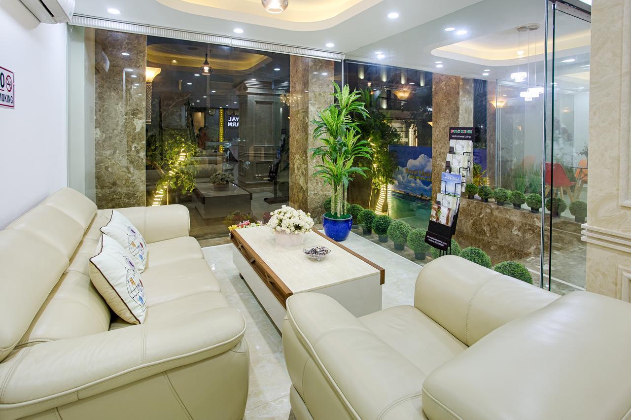 Hotel Royal Charm Da Nang