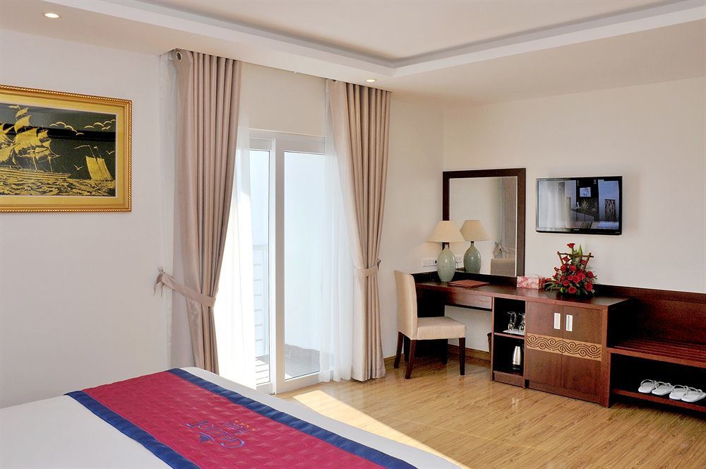 Galliot Hotel Nha Trang