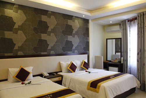 Luxury Hotel