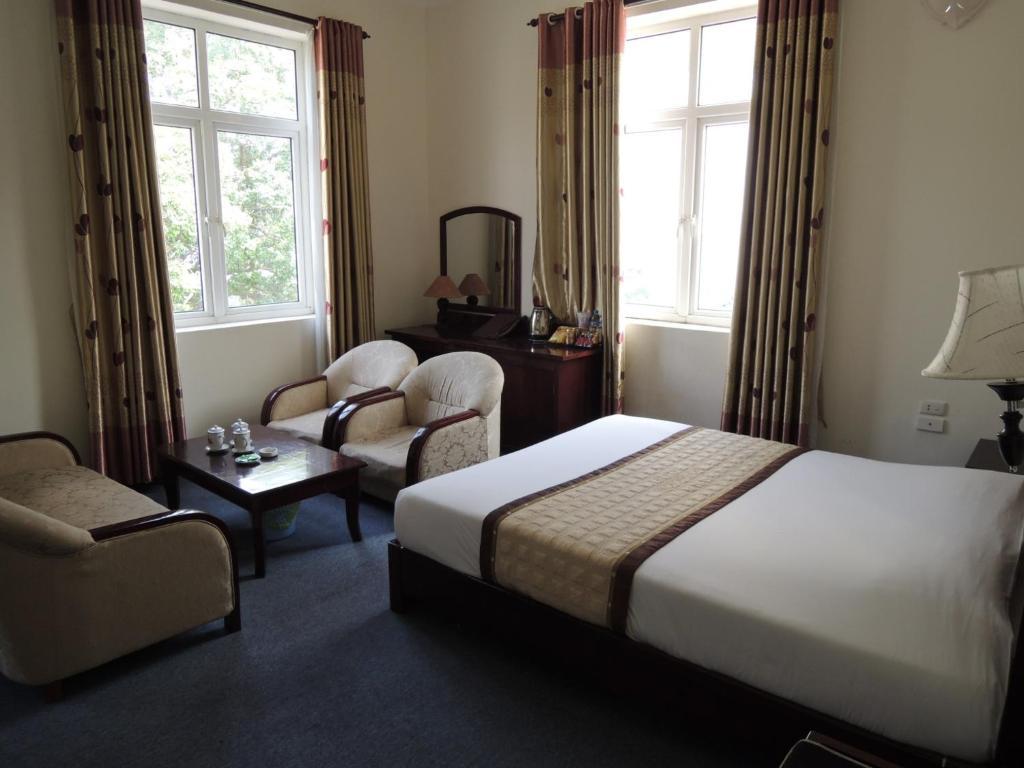 Bach Dang Hotel 3*