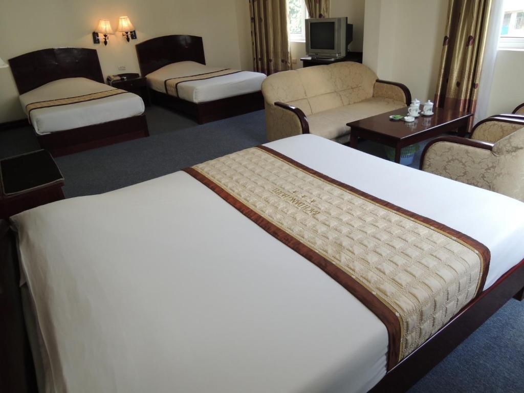 Bach Dang Hotel