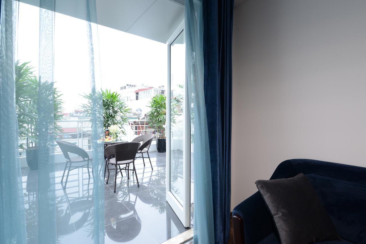 Emerald Waters & 4* Hanoi