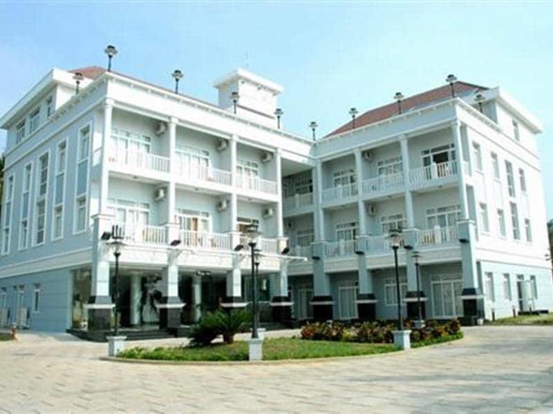 Huong Bien Khách sạn 3*