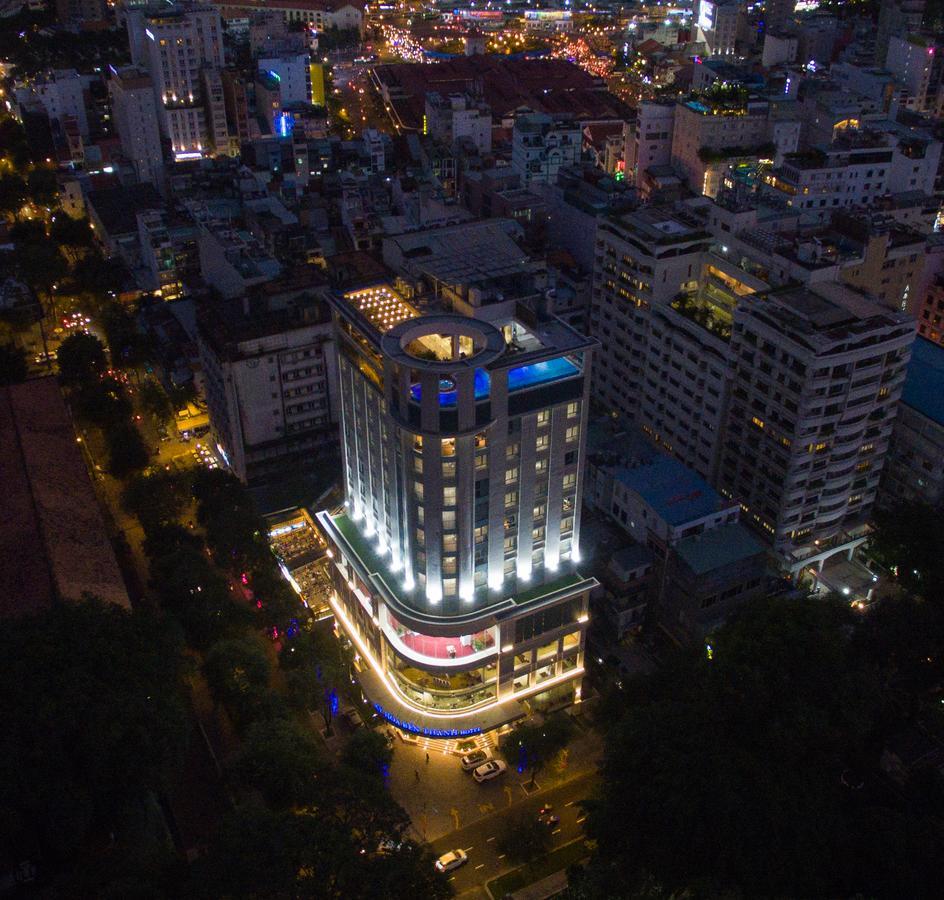 Central Hotel