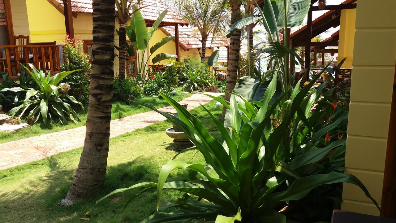 Resort Free