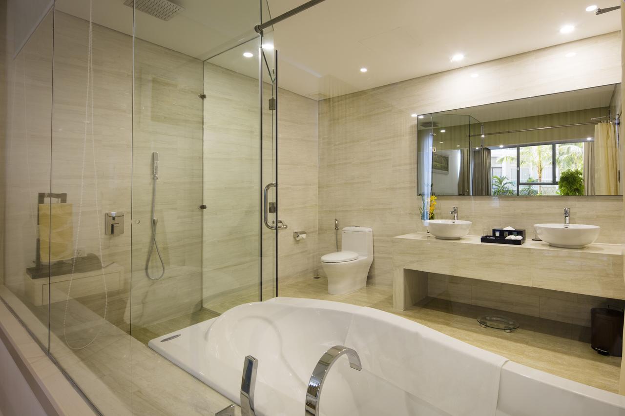 Diamond Bay Condotel