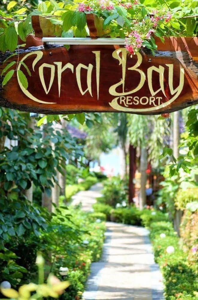 Coral Bay 3*