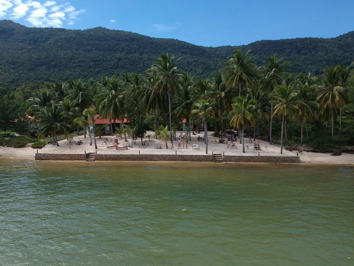 Kiki Coconut 2*