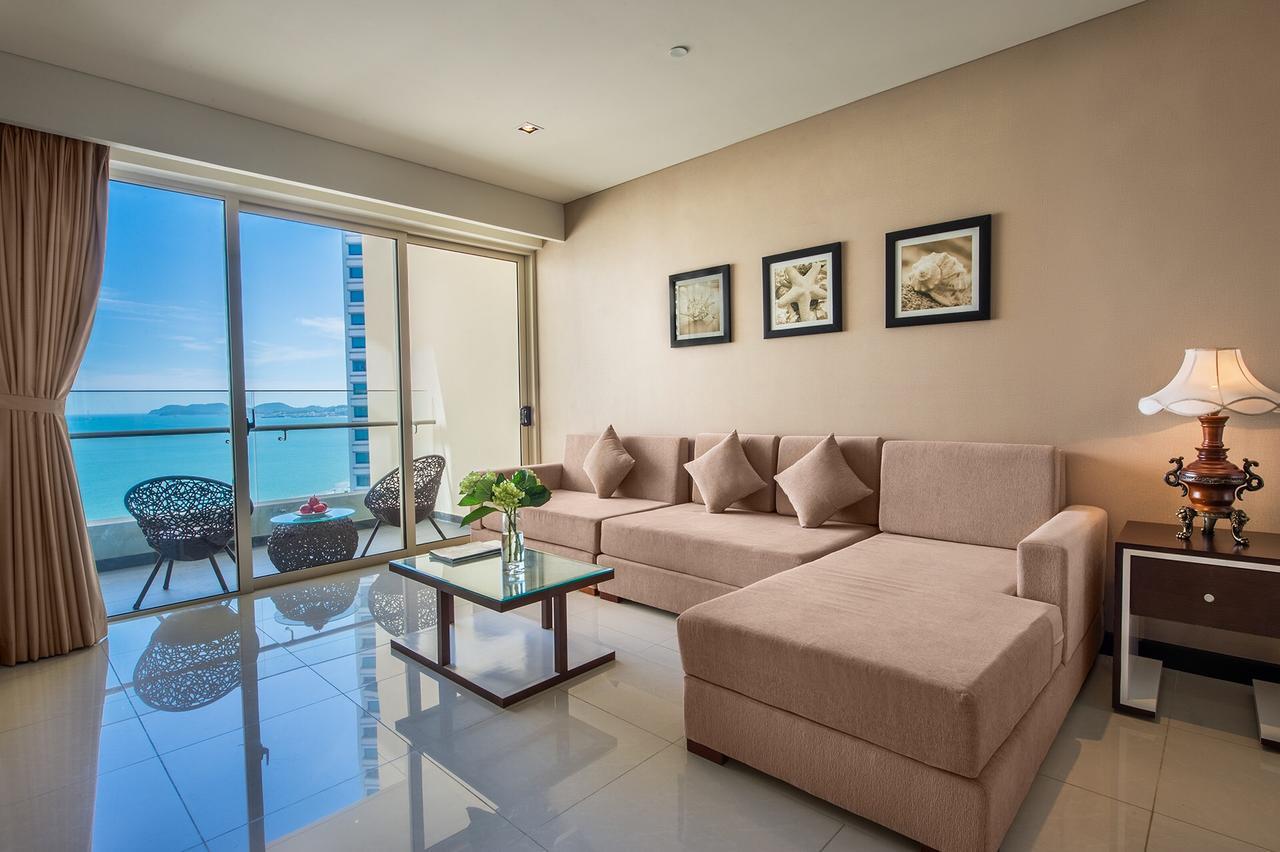Luxury Sea View Apartment *