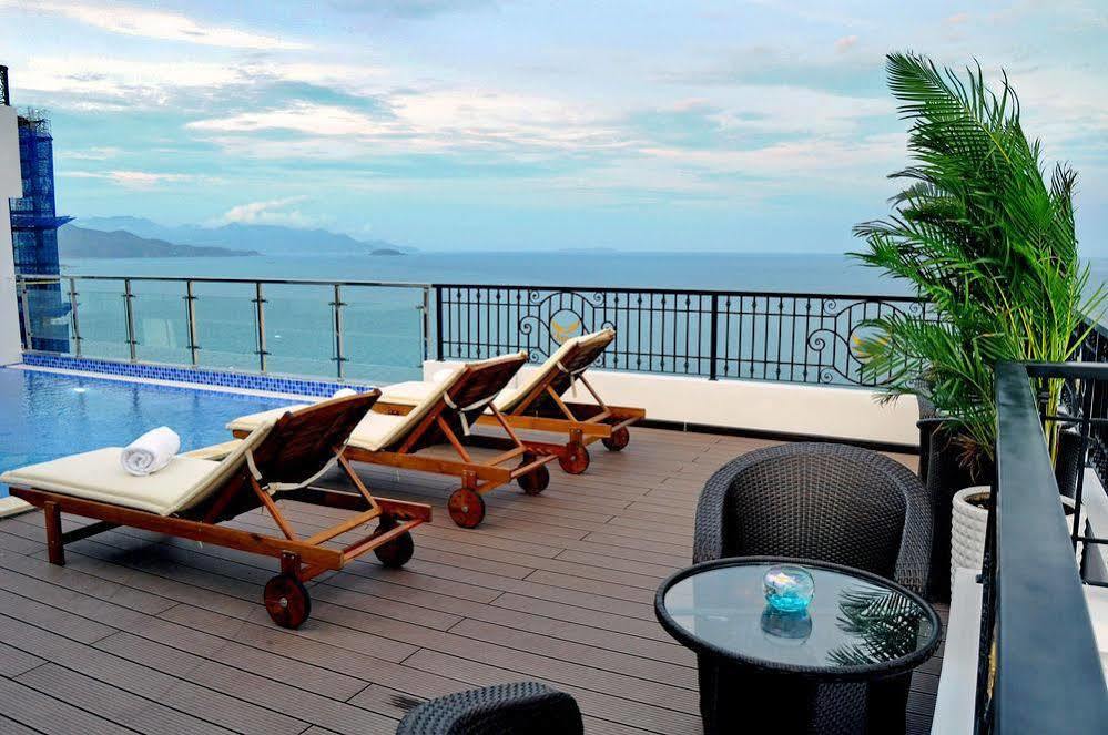 Hotel Apus 2*