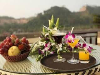 Halong Legacy Cruise 3*