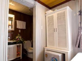Hotel Halong Legacy Cruise 3*