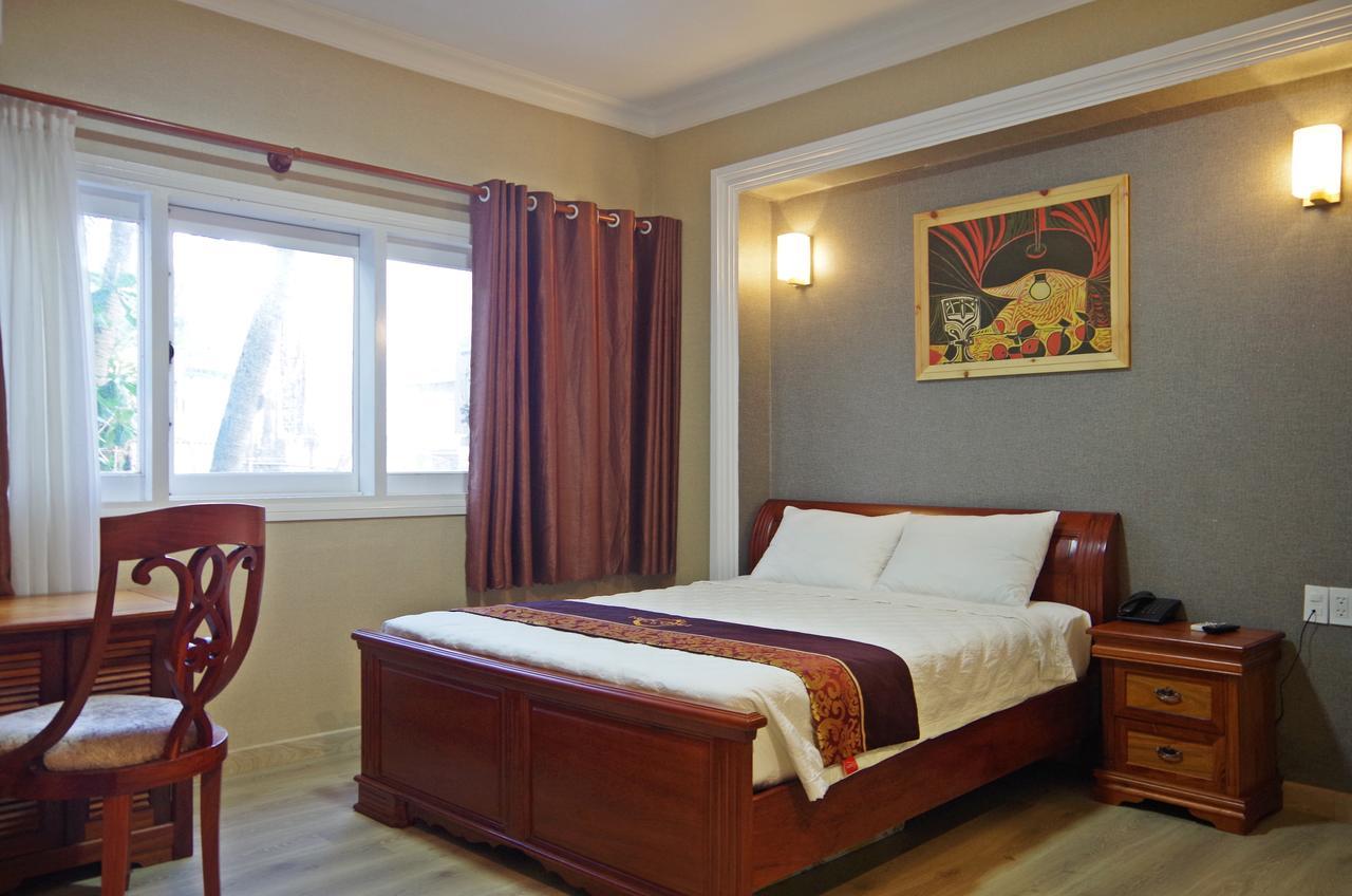 Ngoc Chau Hotel 3*