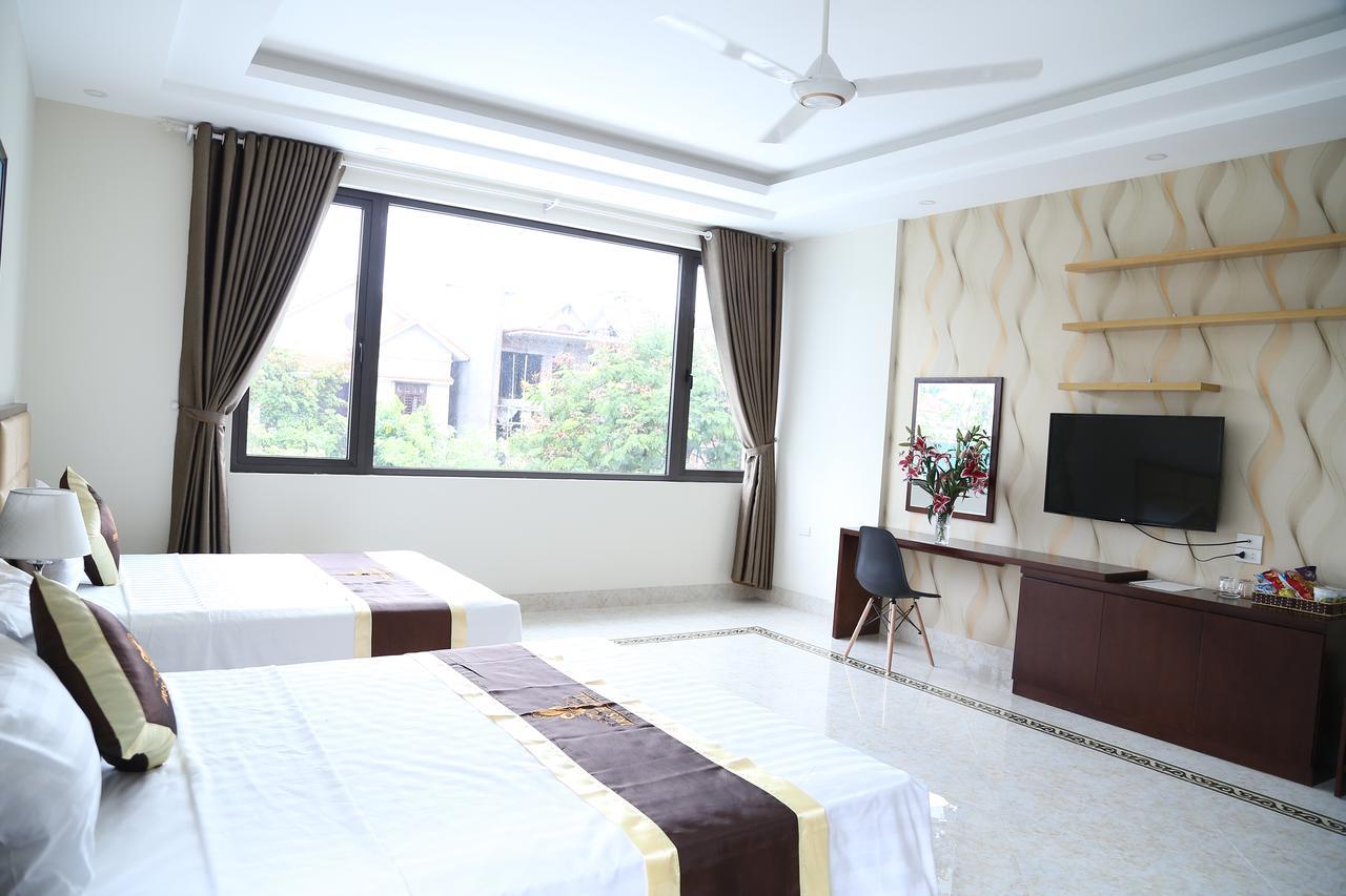 Iris Hotel 2*