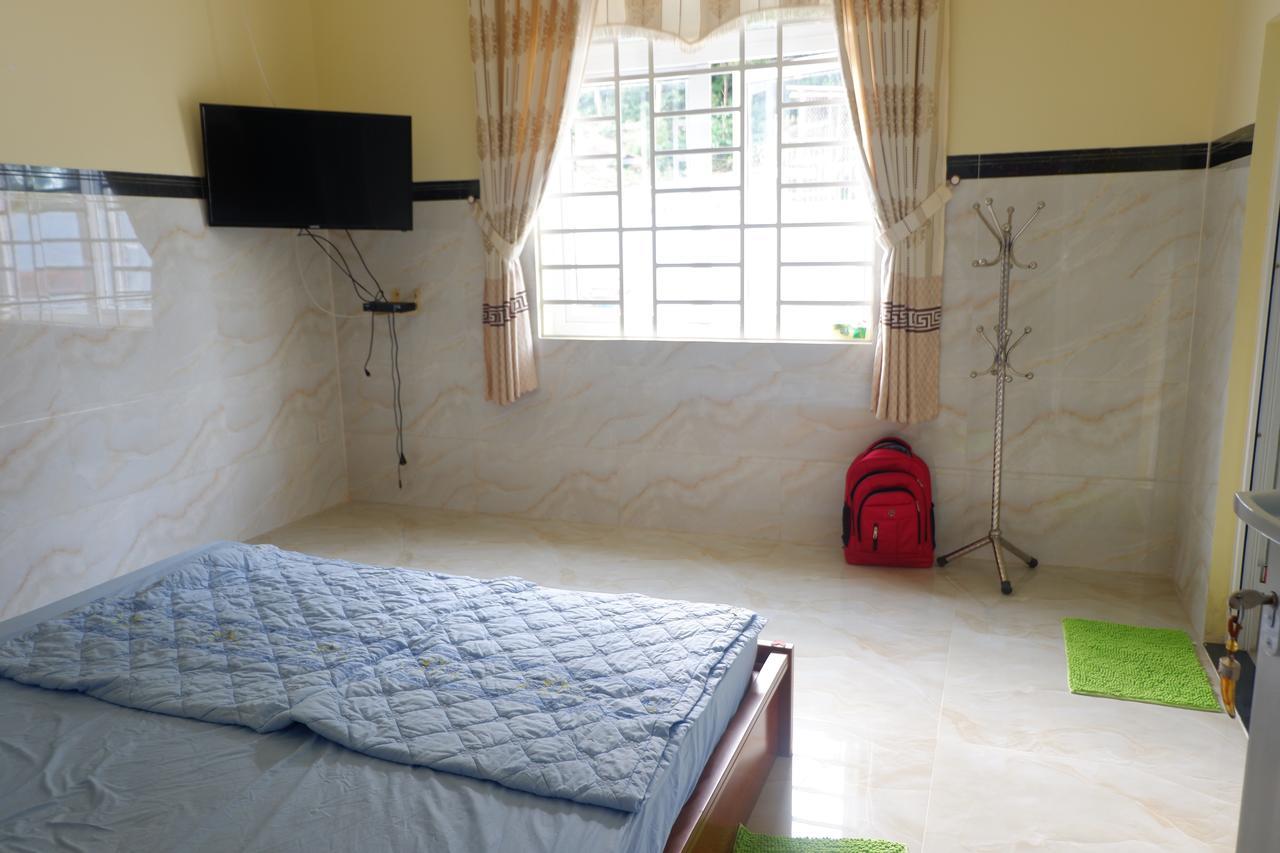 Hanh Mai Phu Quoc
