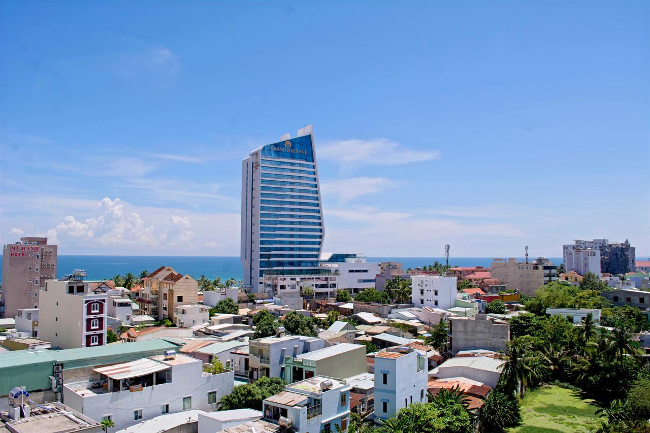 Seaside Hotel