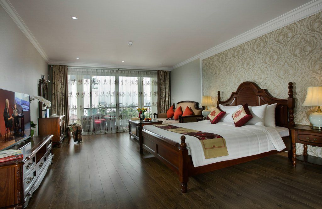 Khách sạn Silk Queen Grand