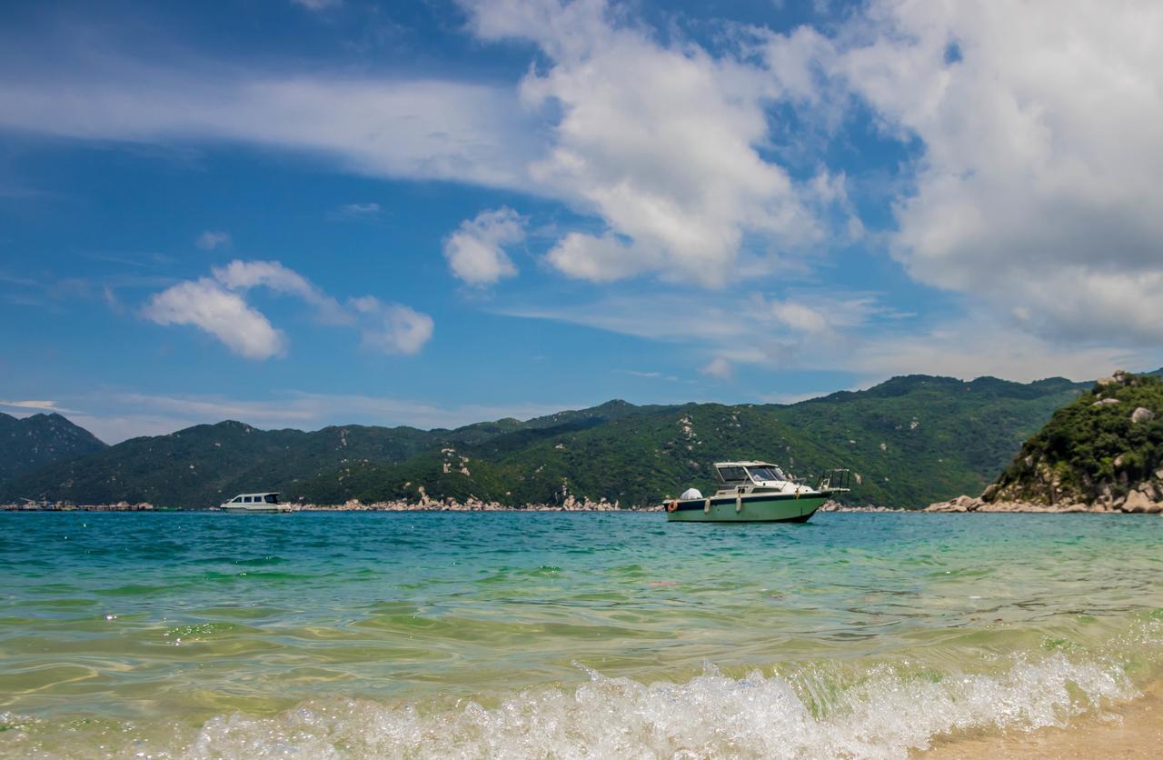 Resort The Light Coral Island 3*